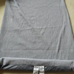 Premium Gray Ribbed Mattress Cover